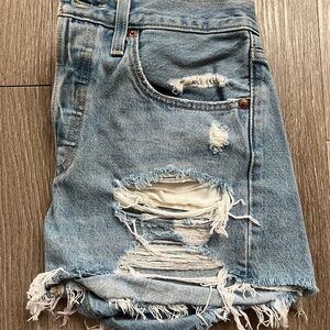 Levi’s Women’s 501 Shorts